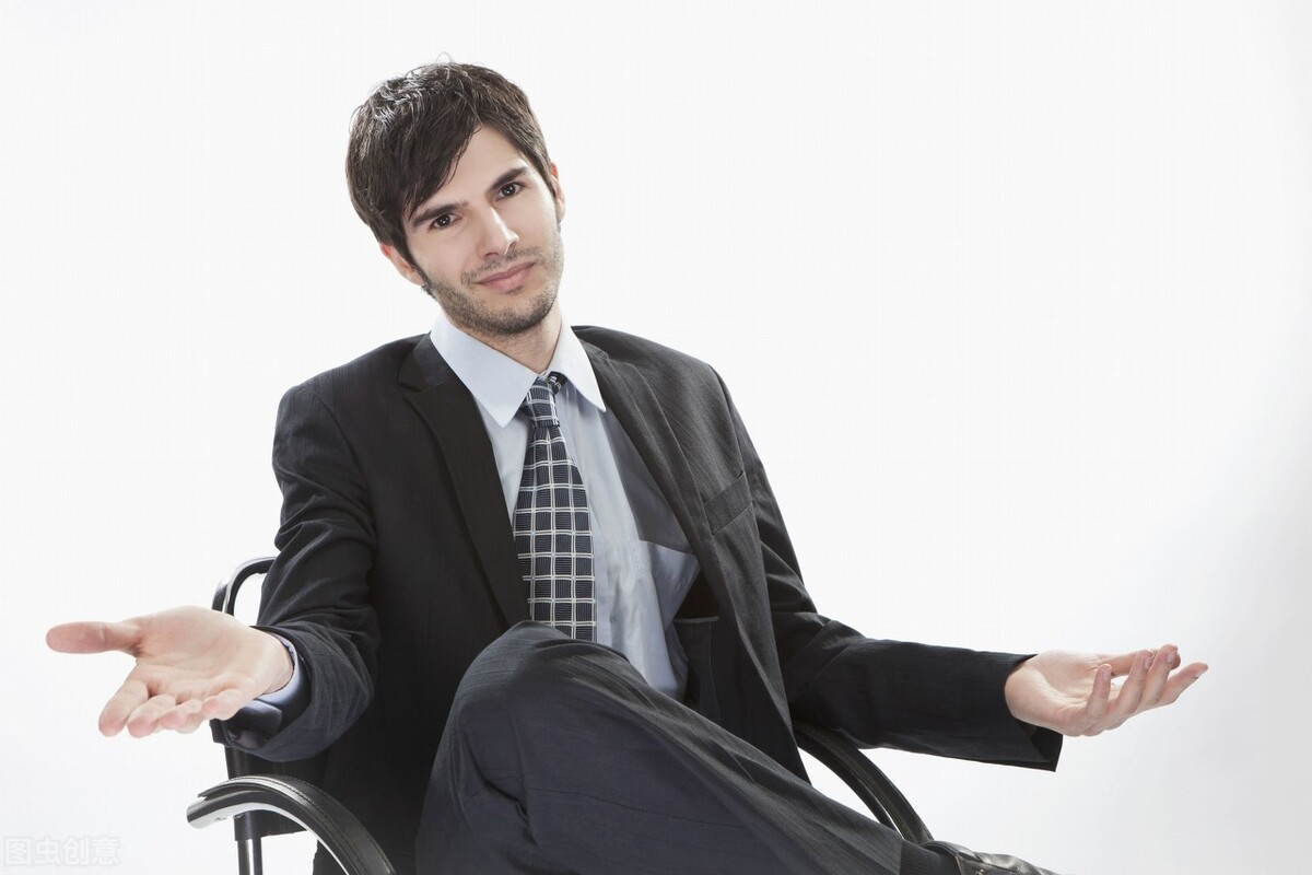 井蛙不可语海夏虫不可语冰的意思,井蛙与夏虫何异