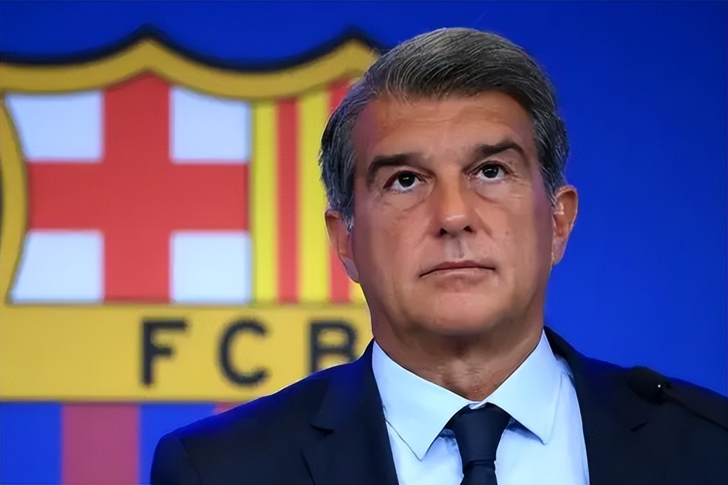 真惨！免费加盟+降薪，35岁老将欲重回巴萨遭拒，还不如格里兹曼