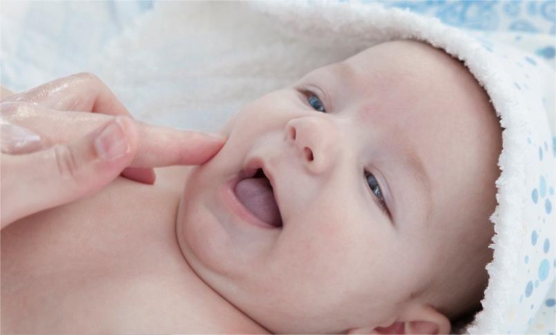 换季干燥起皮怎么急救,幼儿皮肤干燥皲裂怎么办