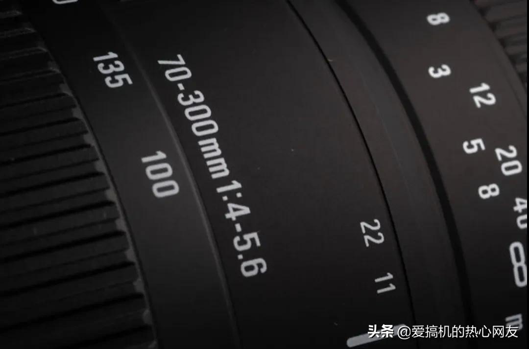 两百块钱的小长焦镜头推荐,一颗1200万清晰度超广角镜头