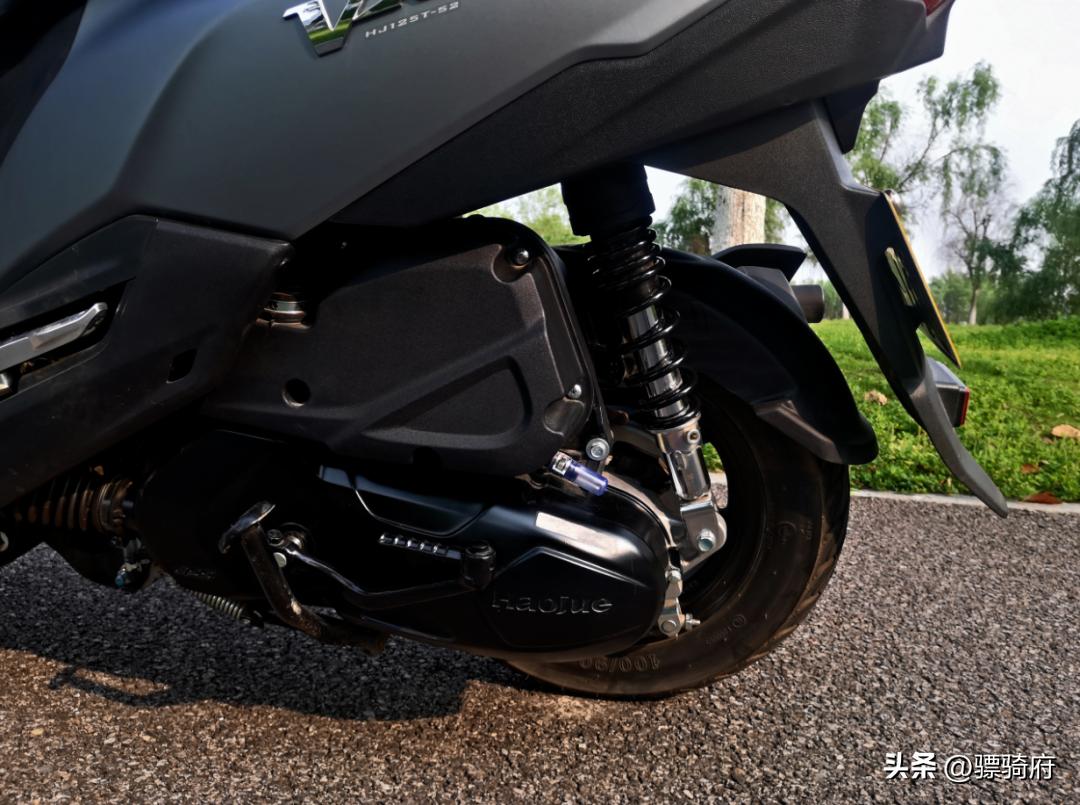 豪爵虎鲨vx125骑行体验,豪爵虎鲨vx125适合女孩子开吗