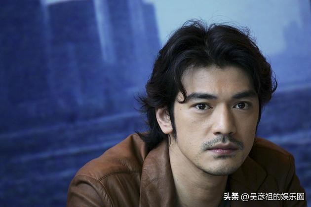 推荐一下娱乐圈中比较帅的男明星,娱乐圈里英气迷人的男星
