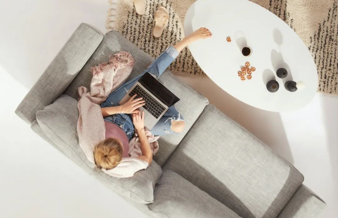 我逃离了大城市：远程办公拿高工资，自由职业全国接单