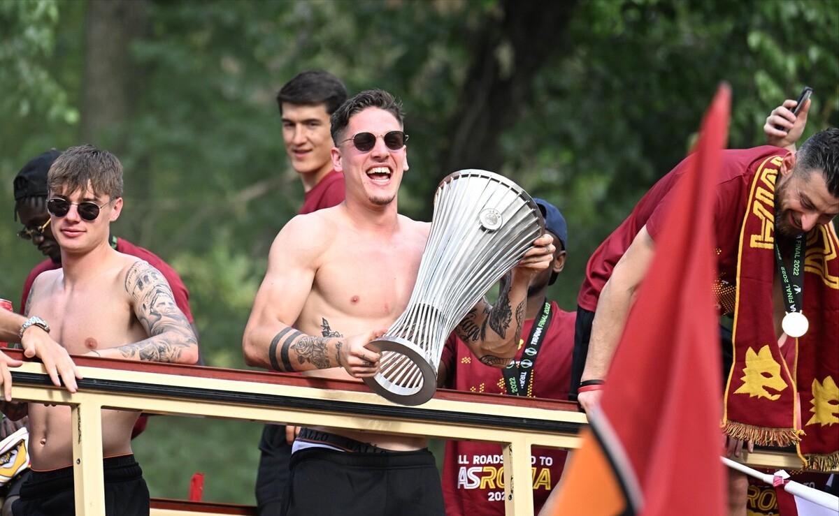 防守反击的足球名将,防守反击主帅