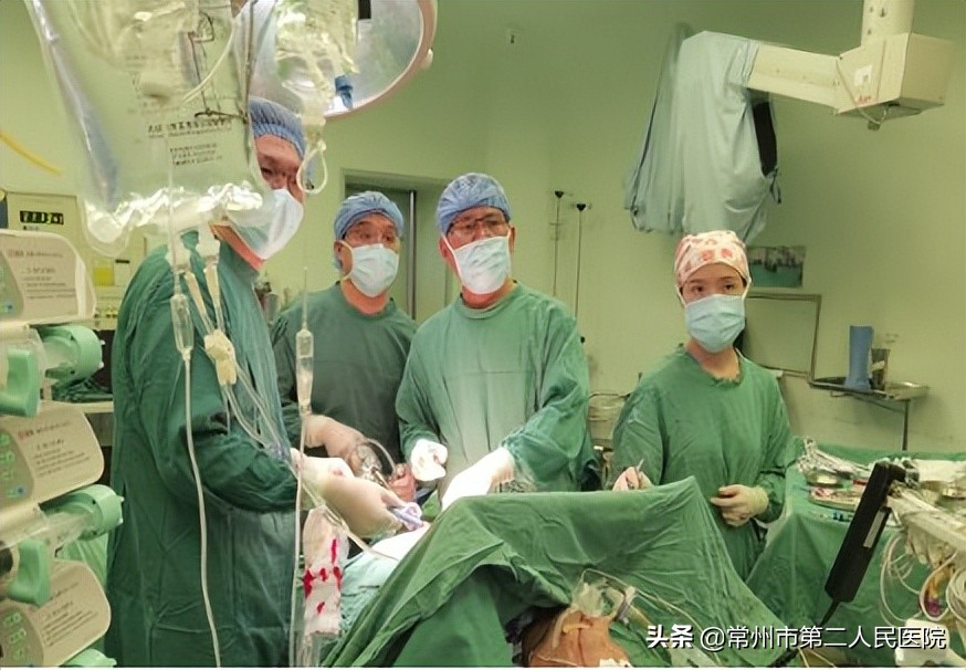 严重心脏病遇上肝肿瘤常州二院成功实施荧光腹腔镜下精准切除