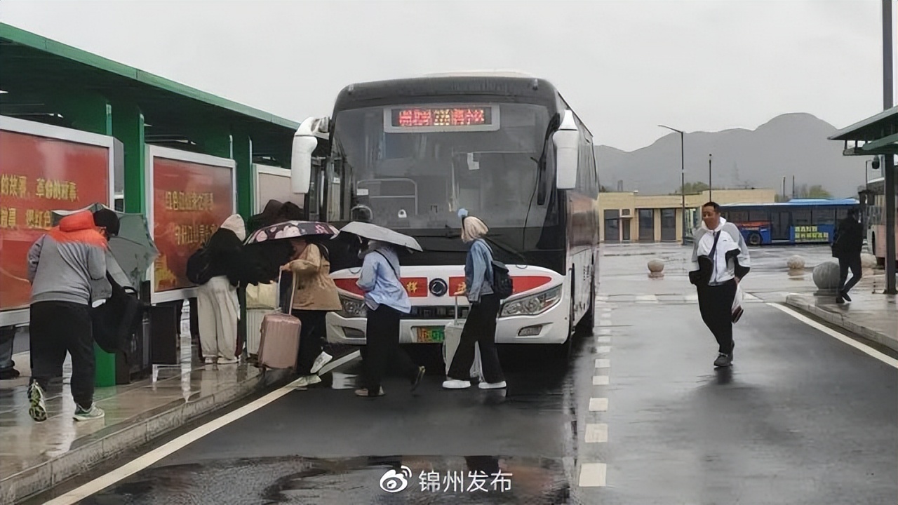 锦州117路公交车途经站点有哪些,锦州北站117路公交车时刻表