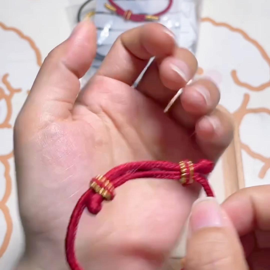 乾坤圈买哪种材质的,乾坤圈是手镯还是吊坠