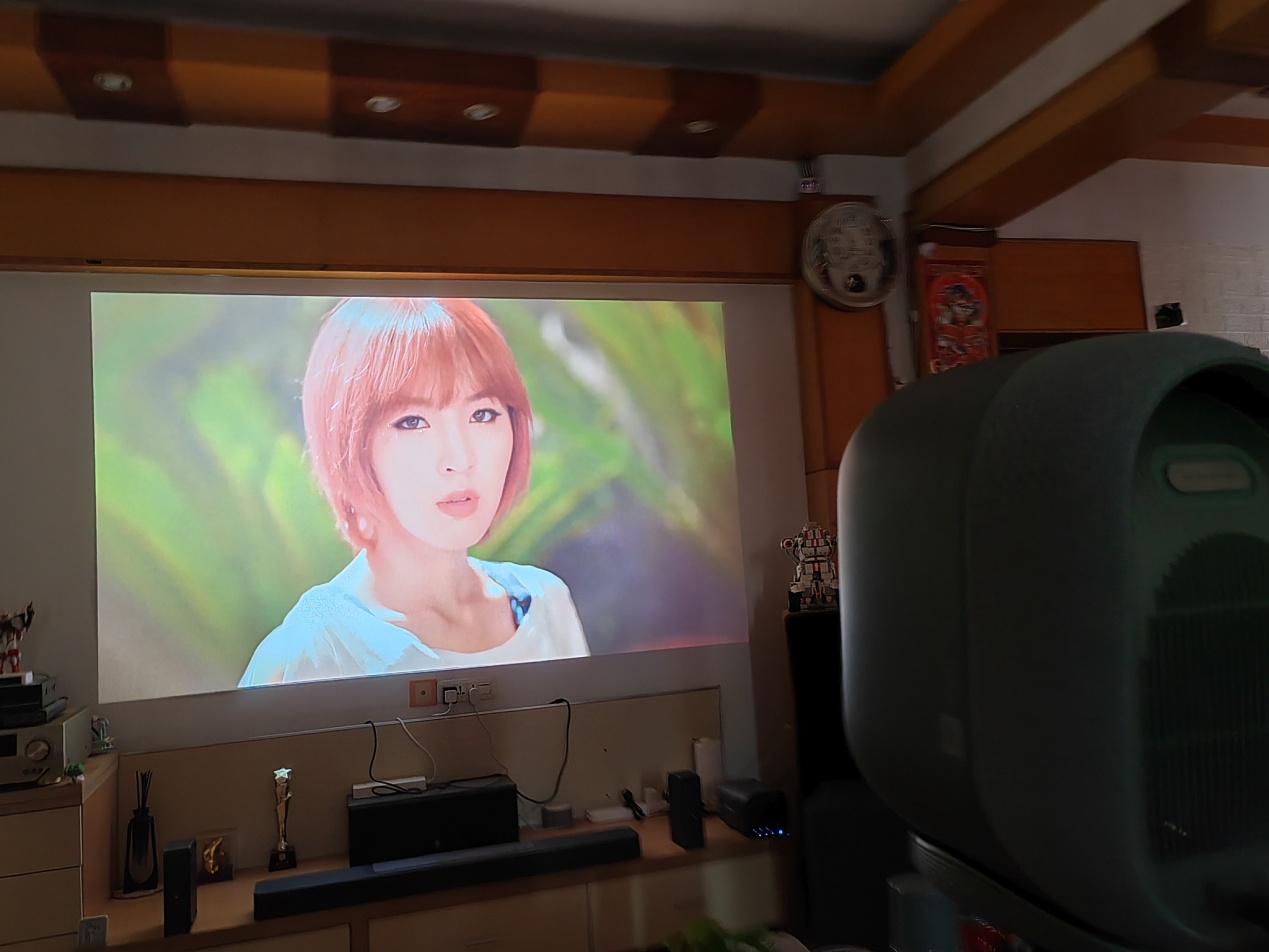 千元极米投影仪,千元极米坚果投影仪