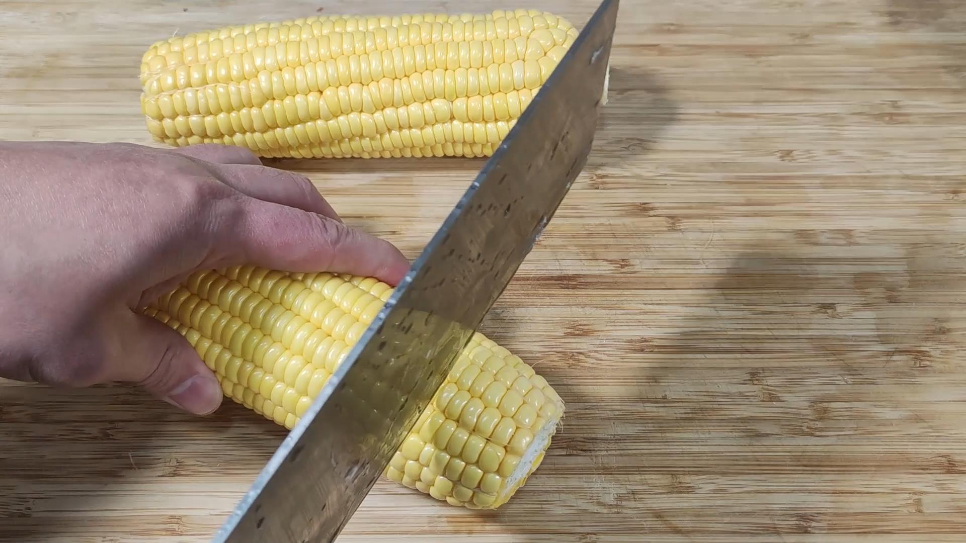 炖鸡汤的正确做法放什么,炖鸡汤都放什么料营养又好吃