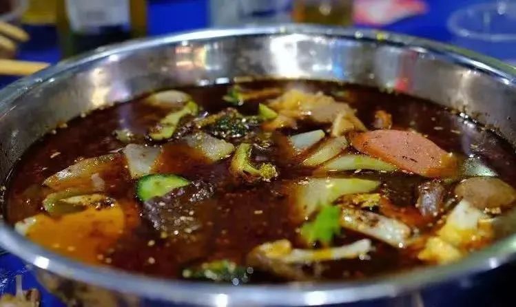 陕南旅游必备美食攻略,五一游吃什么食物