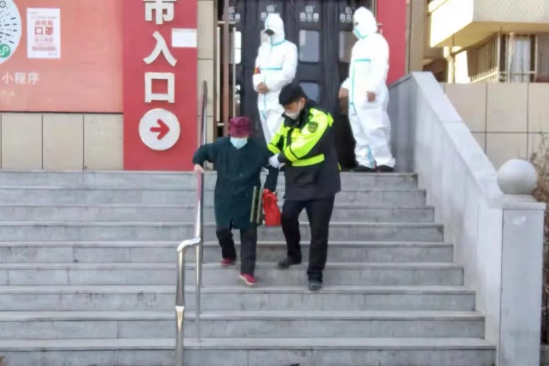 青年堪当大任 (青年要堪当大任)