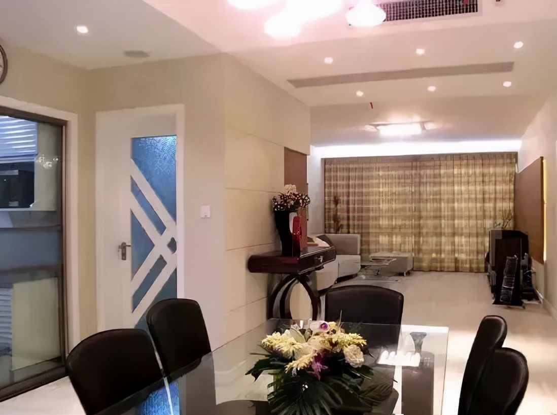 不装中央空调吊顶造型效果图,中央空调吊顶美观大气效果图