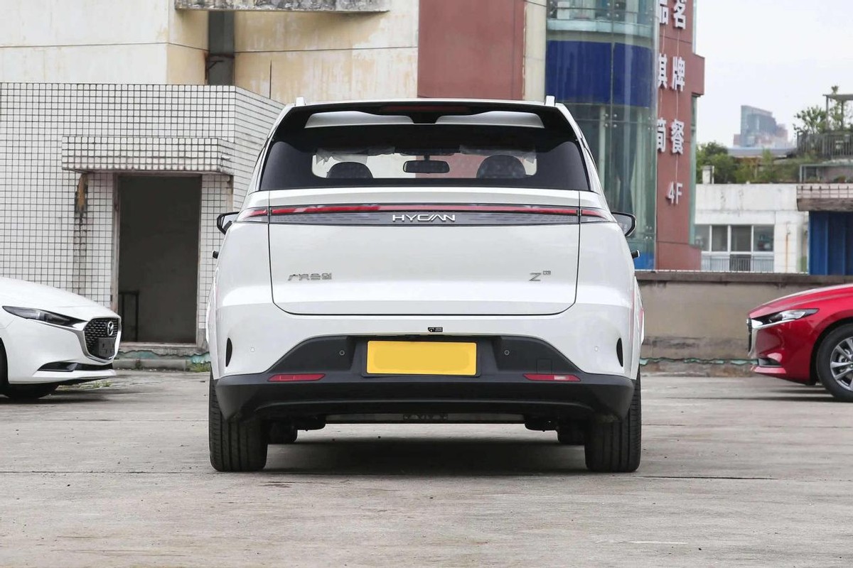 广汽合创z03潮享版续航510km,15万左右纯电混合的suv