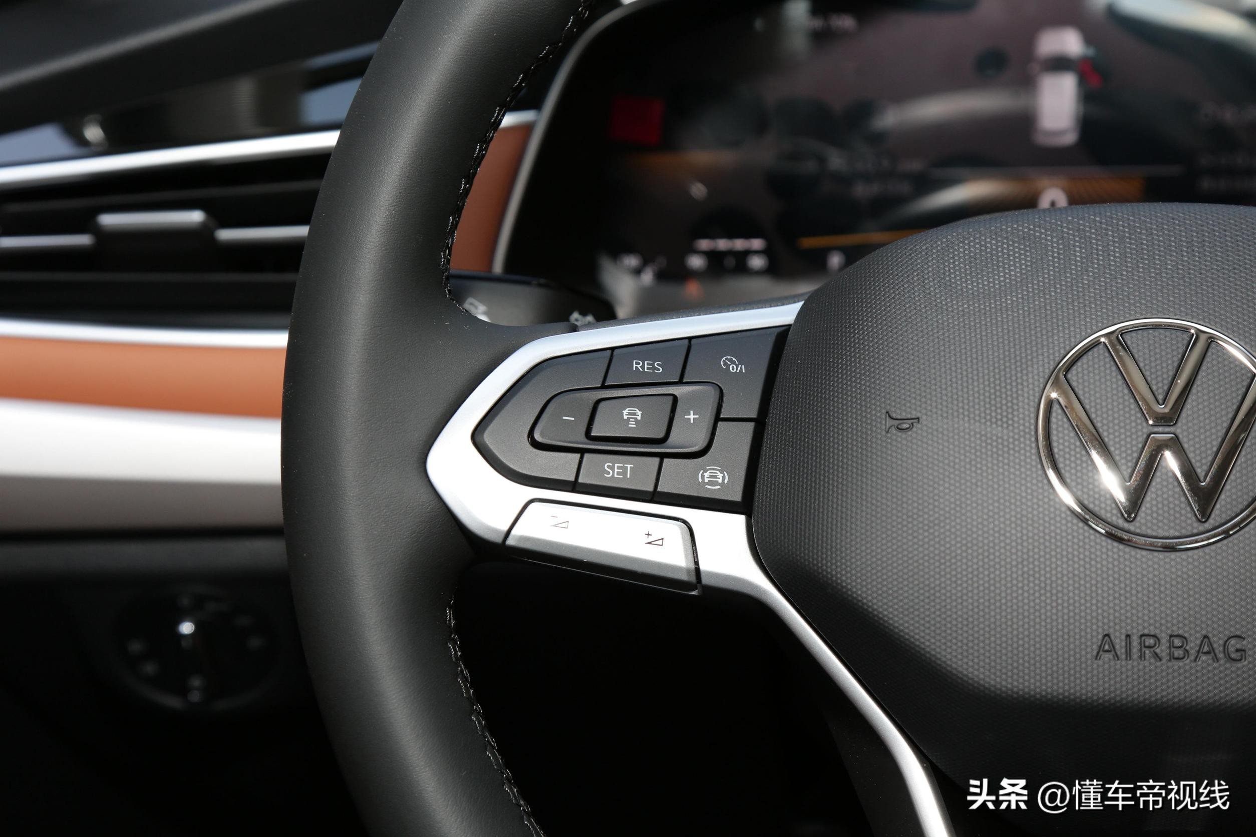 2020款全新宝来1.4t8月价格表,大众新宝来2023款图片及报价