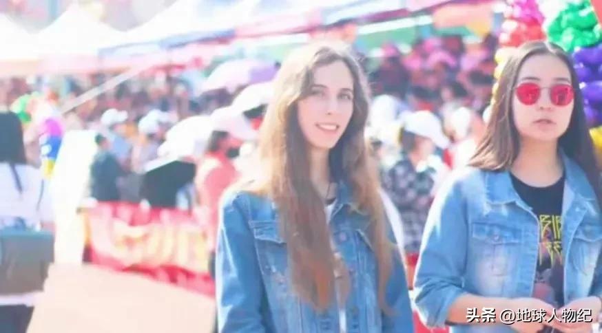 俄罗斯美女远嫁江苏,怀孕婆婆给5万红包,发现中国媳妇真幸福