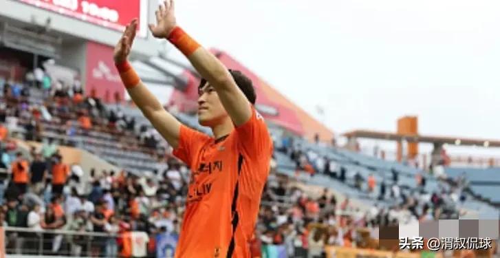 情报|荷乙阿尔梅勒城VS埃门本场主队门票开售45分钟就售罄!