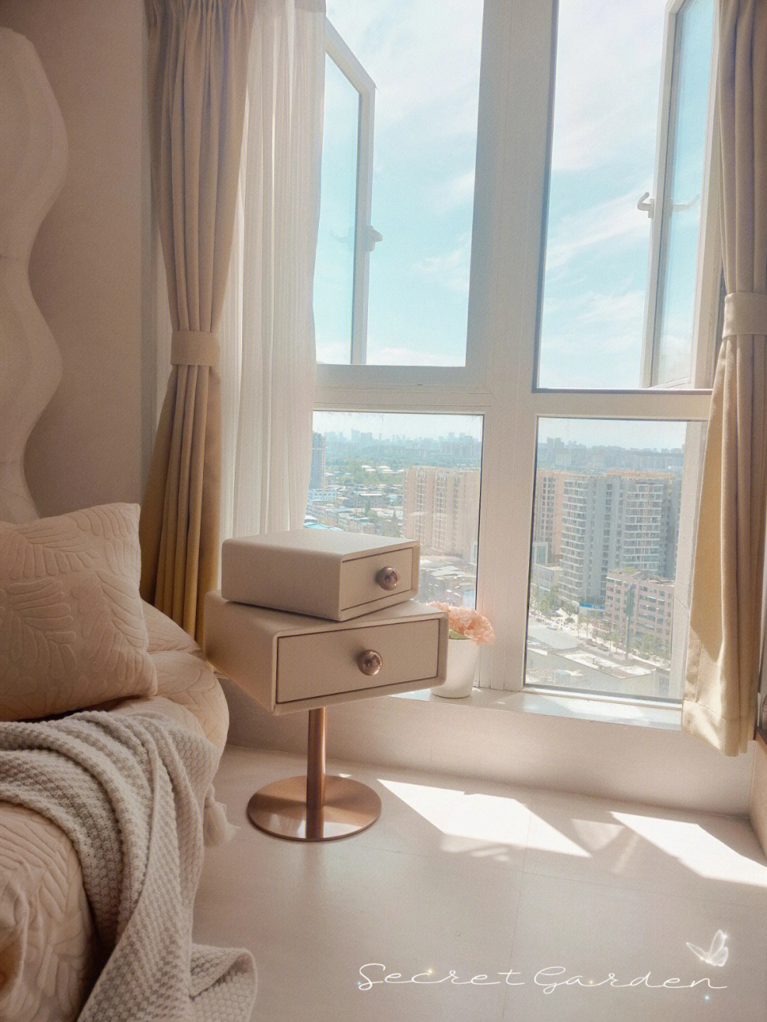 复式公寓镂空设计,镂空公寓设计