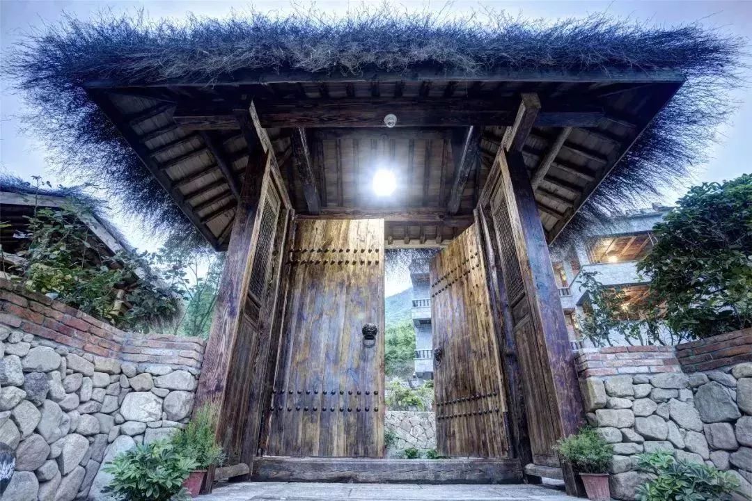 莫干山3家不容错过网红民宿，泡暖心温泉私享冬日雪景丨南方民宿