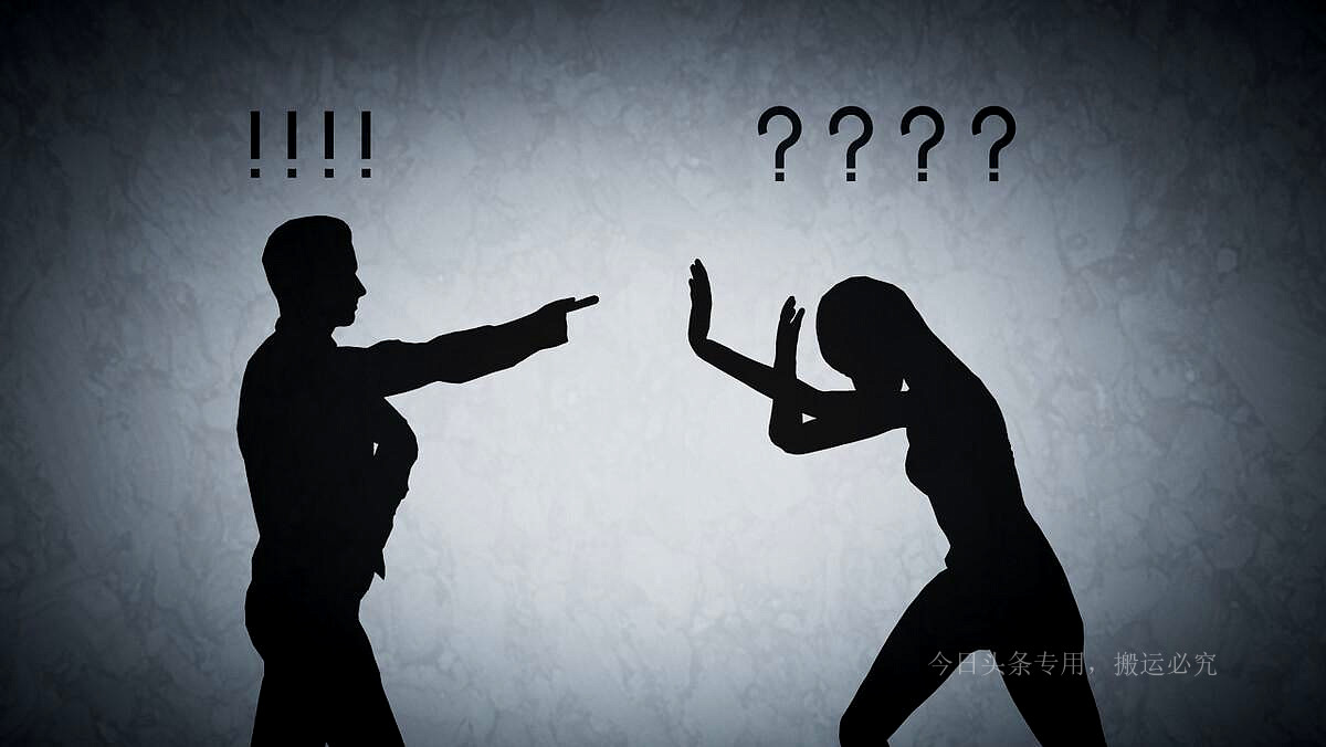 小三主动曝光自己,小三主动找原配是什么心理