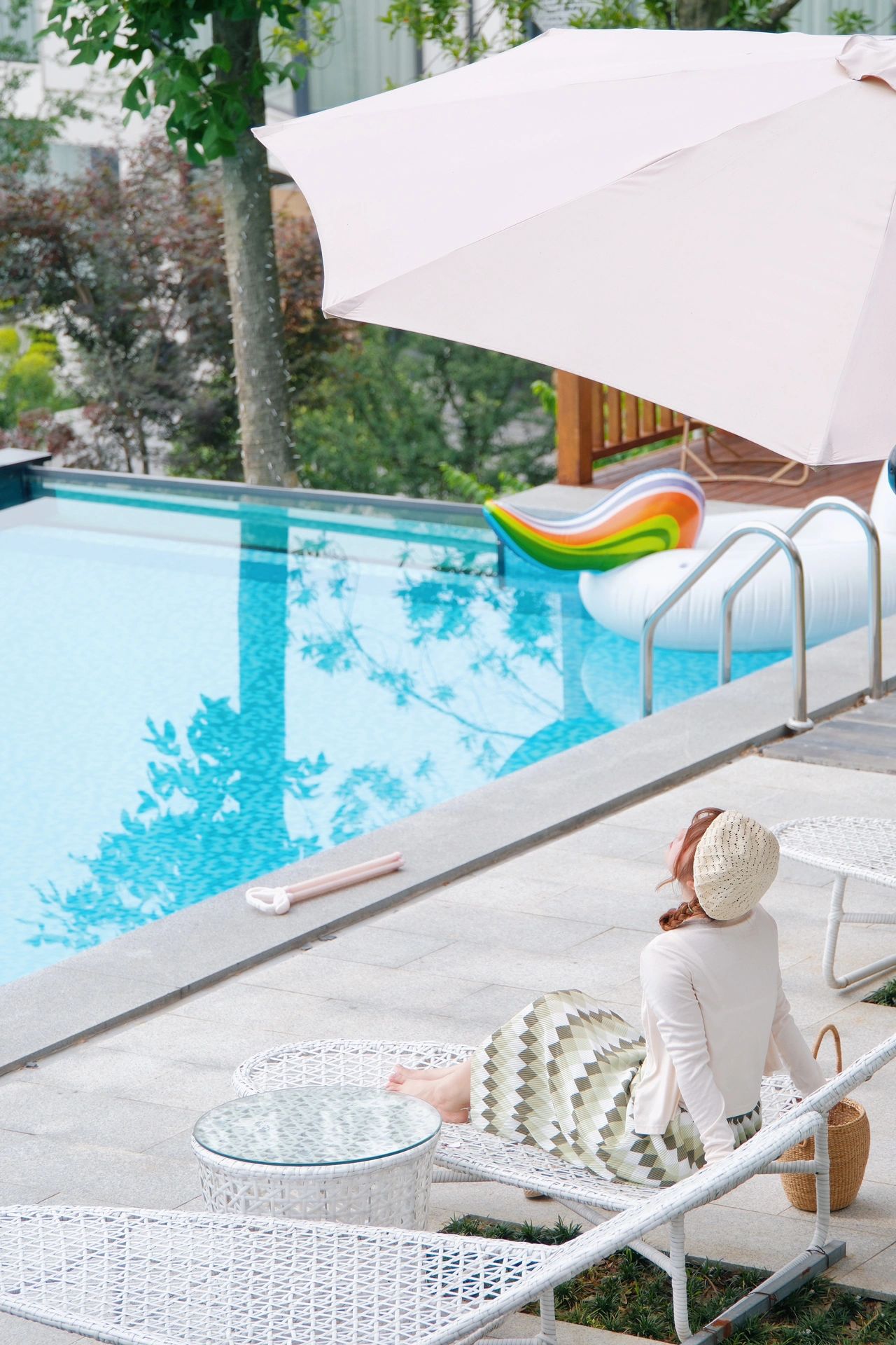 杭州海边露营旅行,杭州出发一小时静谧山水好露营