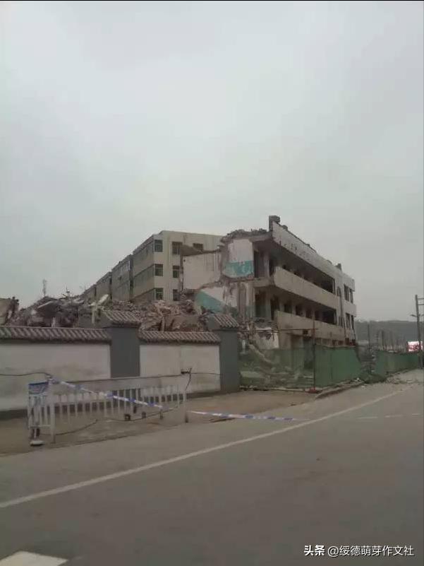 苦战2年，1987年10月25日千狮桥终于开通