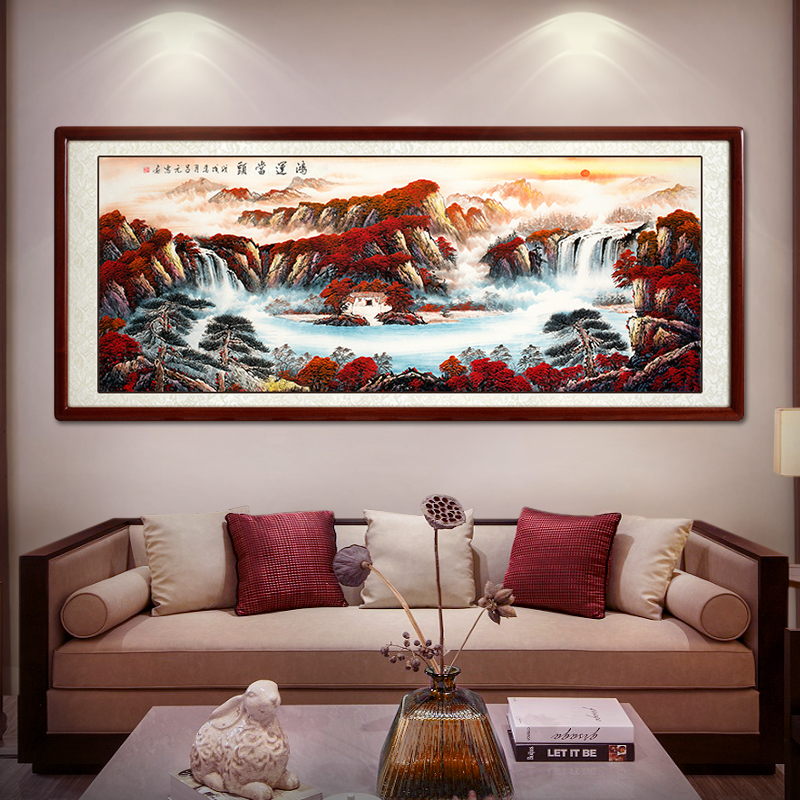 挂画搭配技巧让你的墙面不再孤单,客厅墙挂画以后还是空荡荡