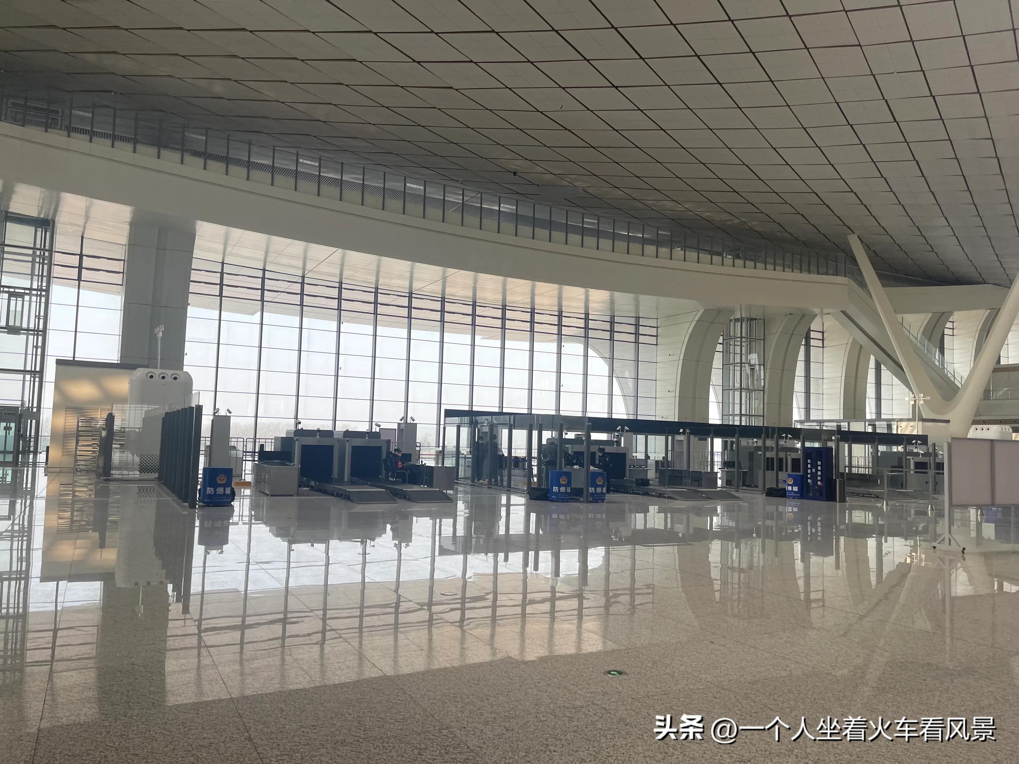 郑州航空港站有哪些线路,郑州航空港站乘车体验