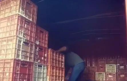 彩票中大奖被别人抢了怎么办,彩票中过奖的号码还会出吗