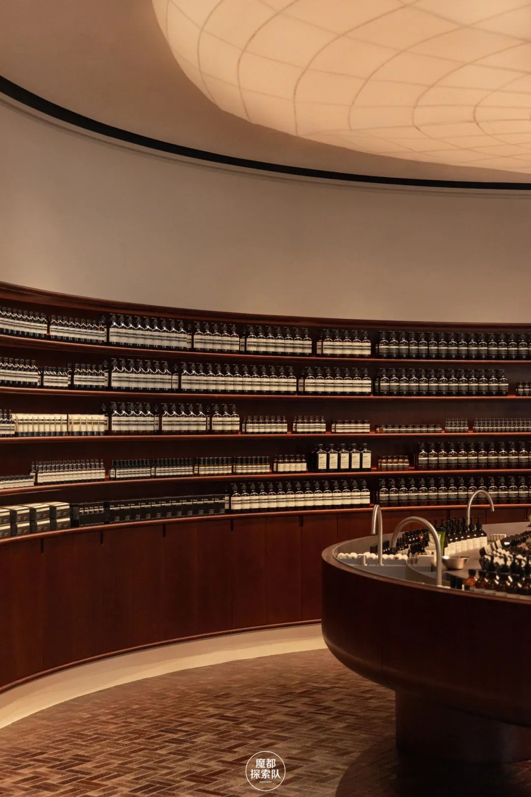 邂逅Aesop伊索全新诗意空间，感知圆融新生的传承与治愈