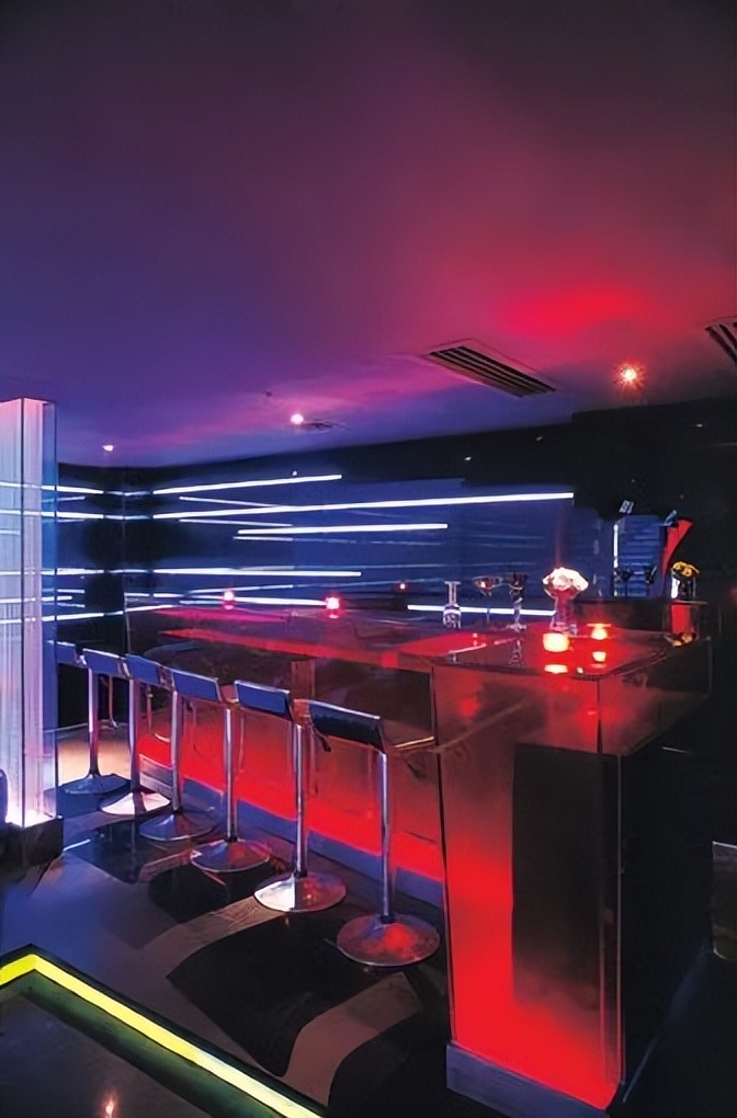 gta会所和夜总会的区别,酒吧ktv会所夜总会的区别