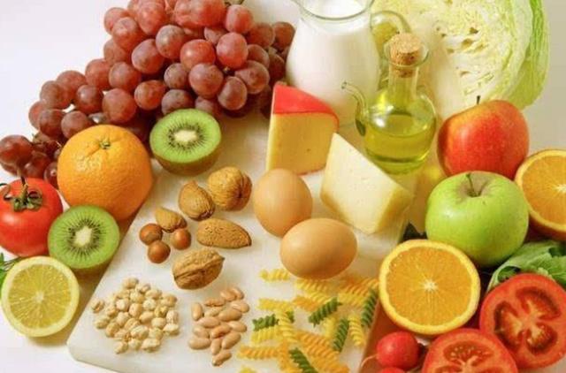 女性绝经身体有哪些变化,快到绝经的年龄要注意什么