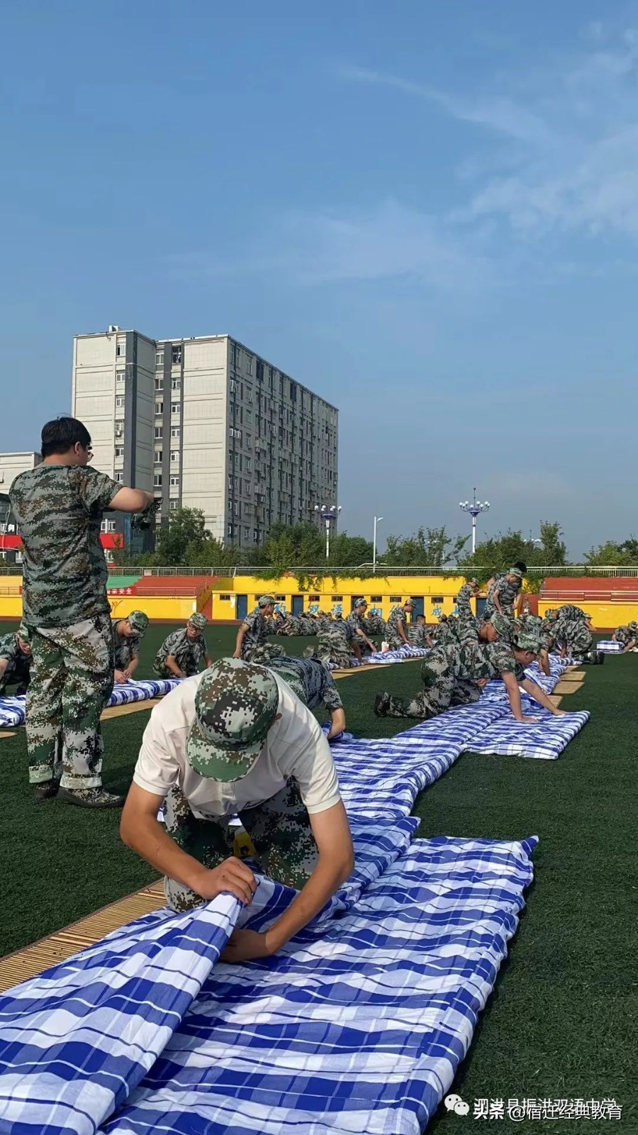 2019级新生军训掠影之动作篇,直击2022级新生军训汇演现场