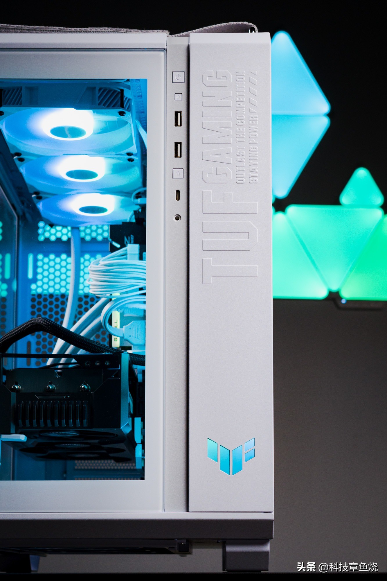 华硕tuf502机箱配置,华硕tuf502弹药库无界版机箱