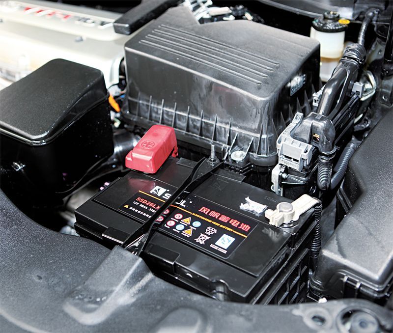 内燃机车蓄电池安装,燃油车蓄电池维护