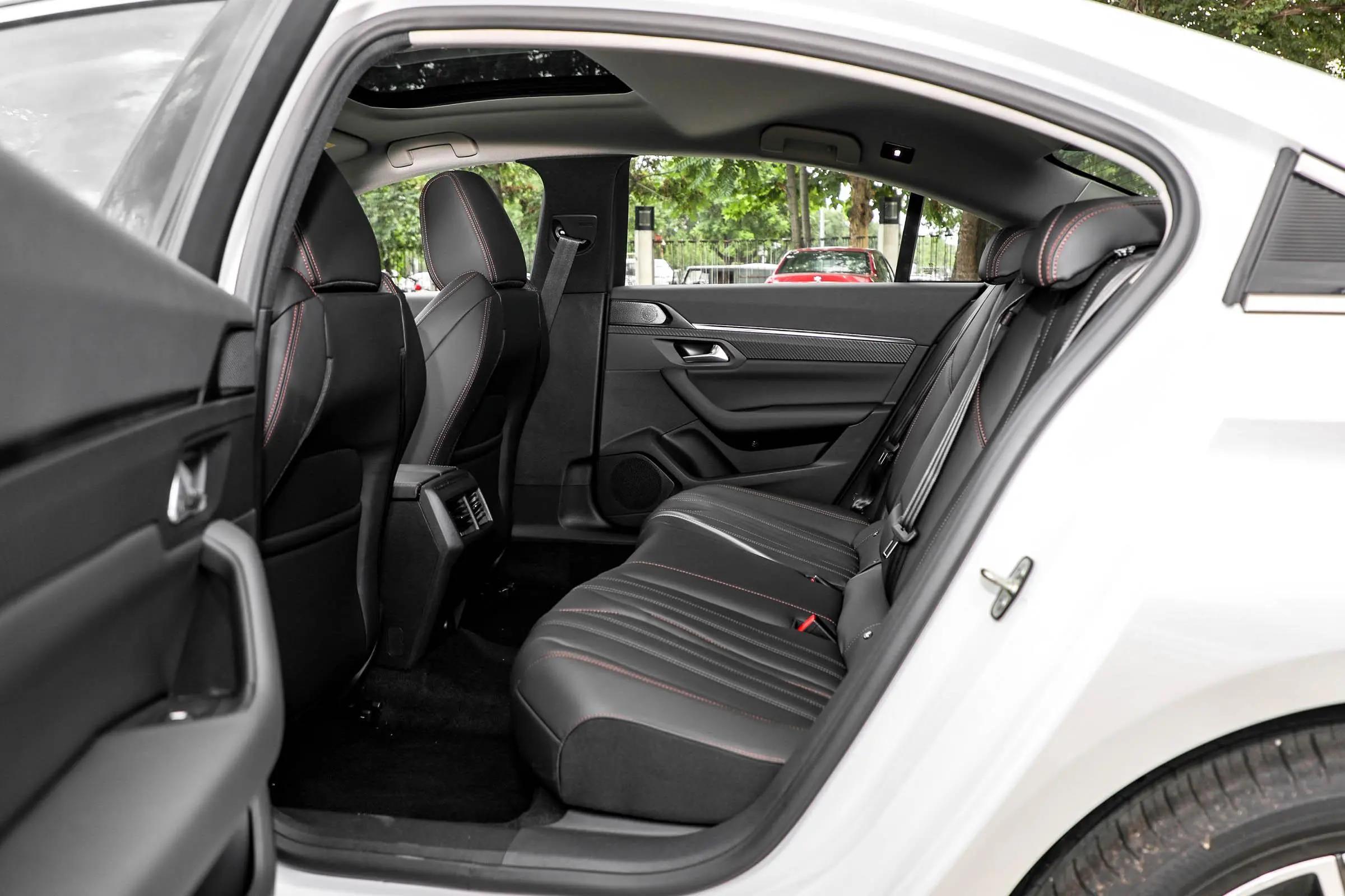 这3款合资中型车虽然很冷门,被遗忘的中级豪车颜值高性能好