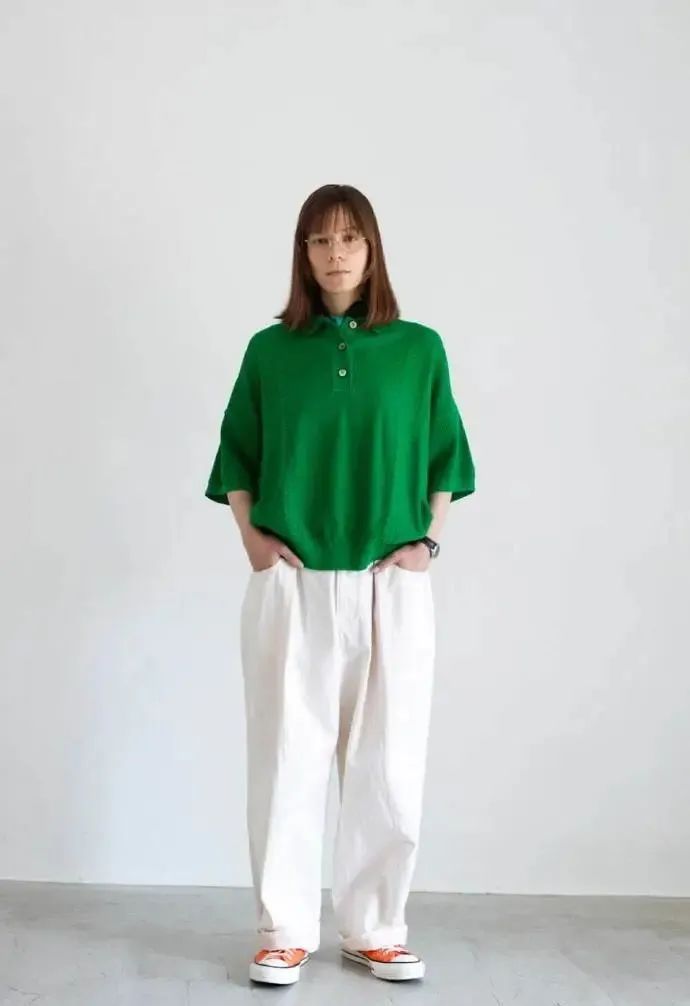 现在流行运动鞋,运动鞋今年流行款式