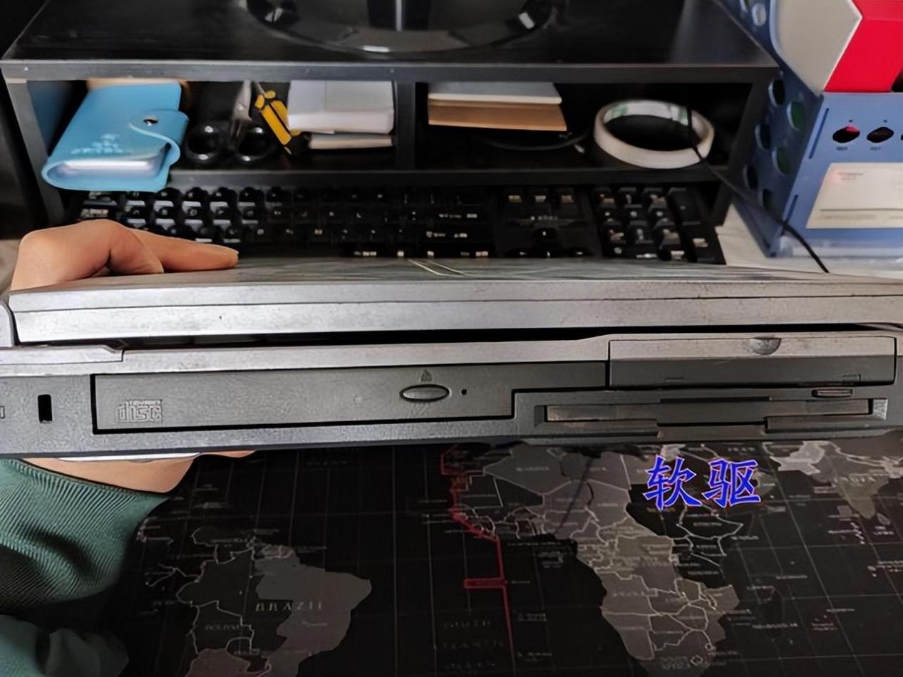 笔记本电脑各种接口详解,type-c电源接口的笔记本电脑