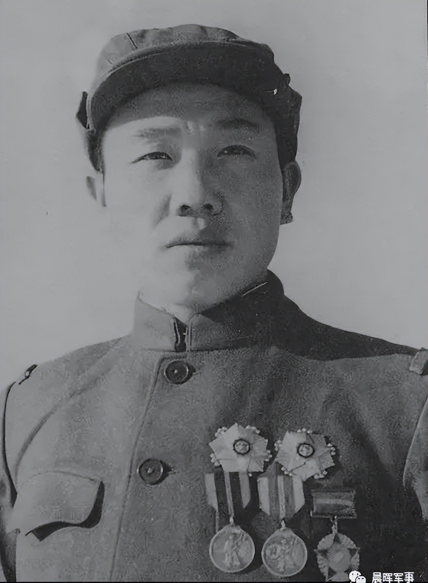 解放军第一个机械化师历任师长,解放军第一个机械化集团军