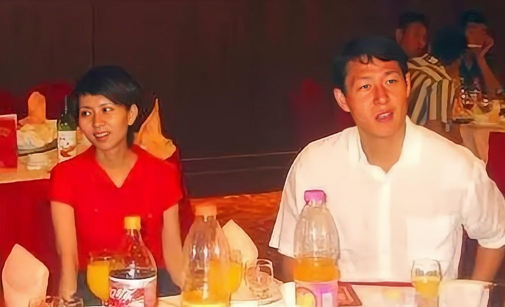 甘萍与黎兵,歌星甘萍的爱人黎兵今年多大岁数