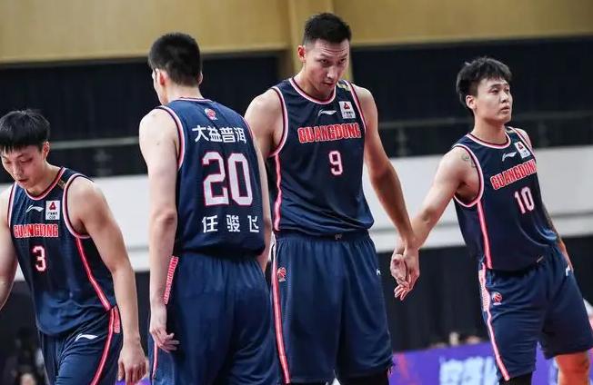 广东队最新12人名单信息身高,广东大名单