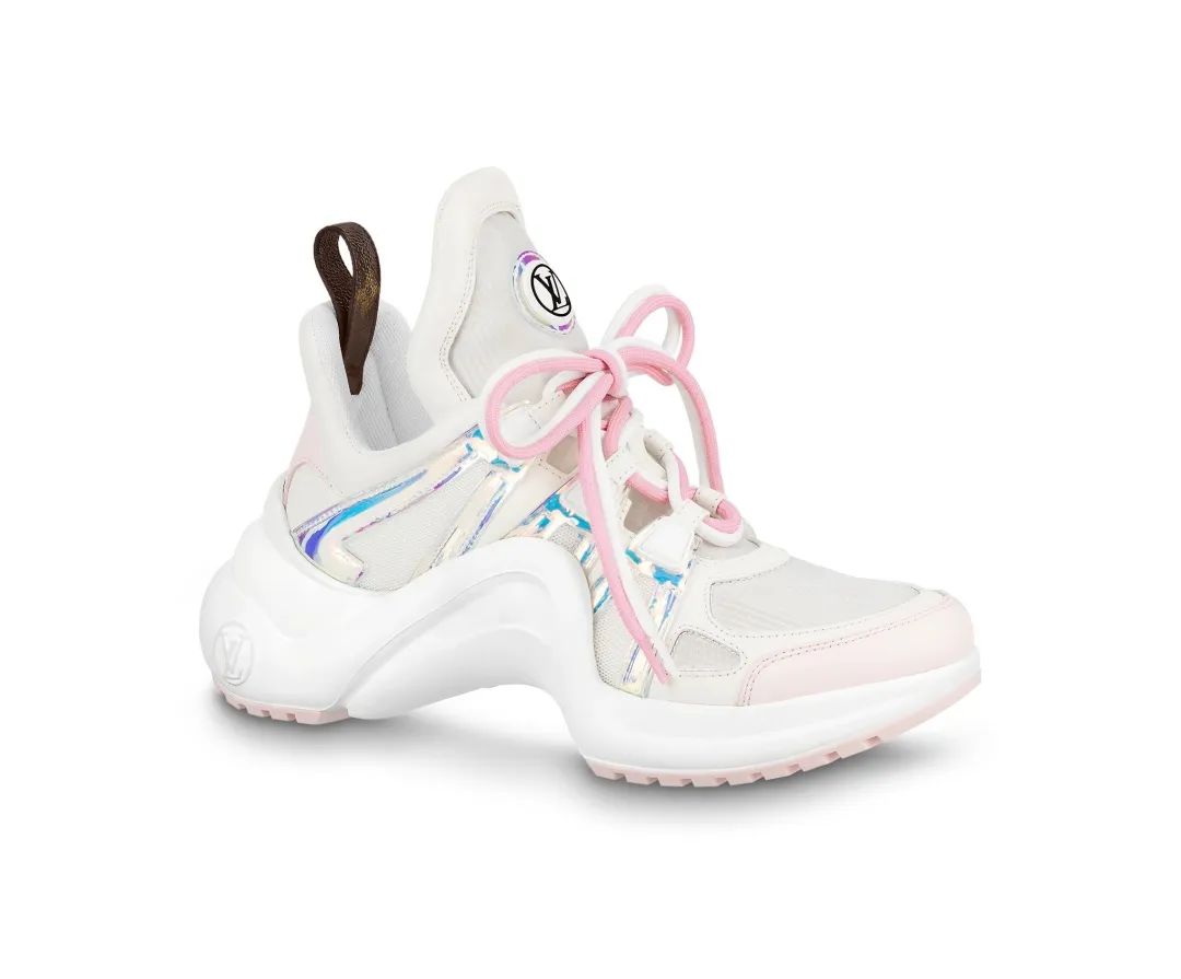 LV最新爆款鞋一双成瘾，有人一口气连买10双