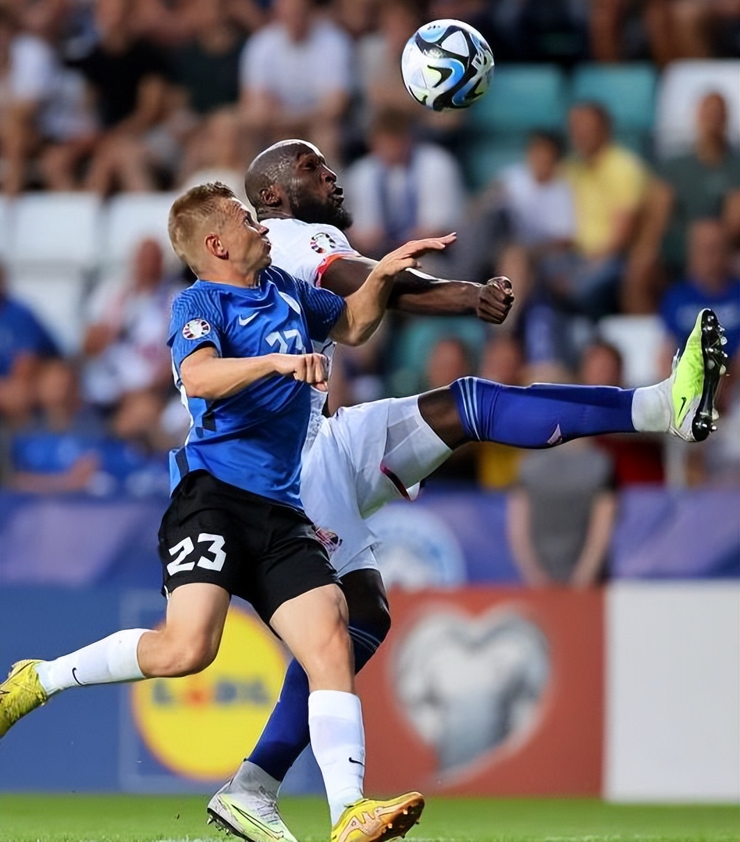 怎么评价卢卡库世界杯的表现,卢卡库梅开二度那不勒斯