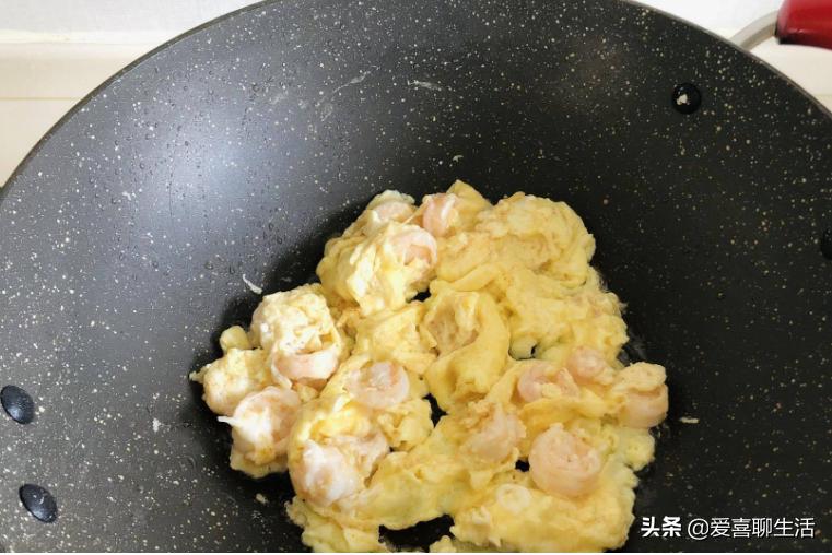 三伏将至，如果条件允许，要常吃5种食物，温阳又防暑平安过三伏