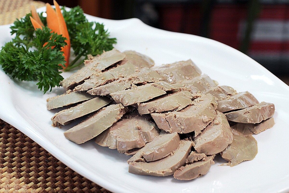 孕期补充什么营养素能避免贫血,孕期贫血三月龄宝宝需要补铁吗