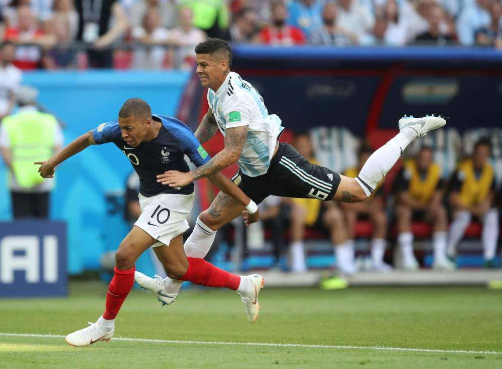 足坛十大神技,盘点足坛十大逆天弧线进球