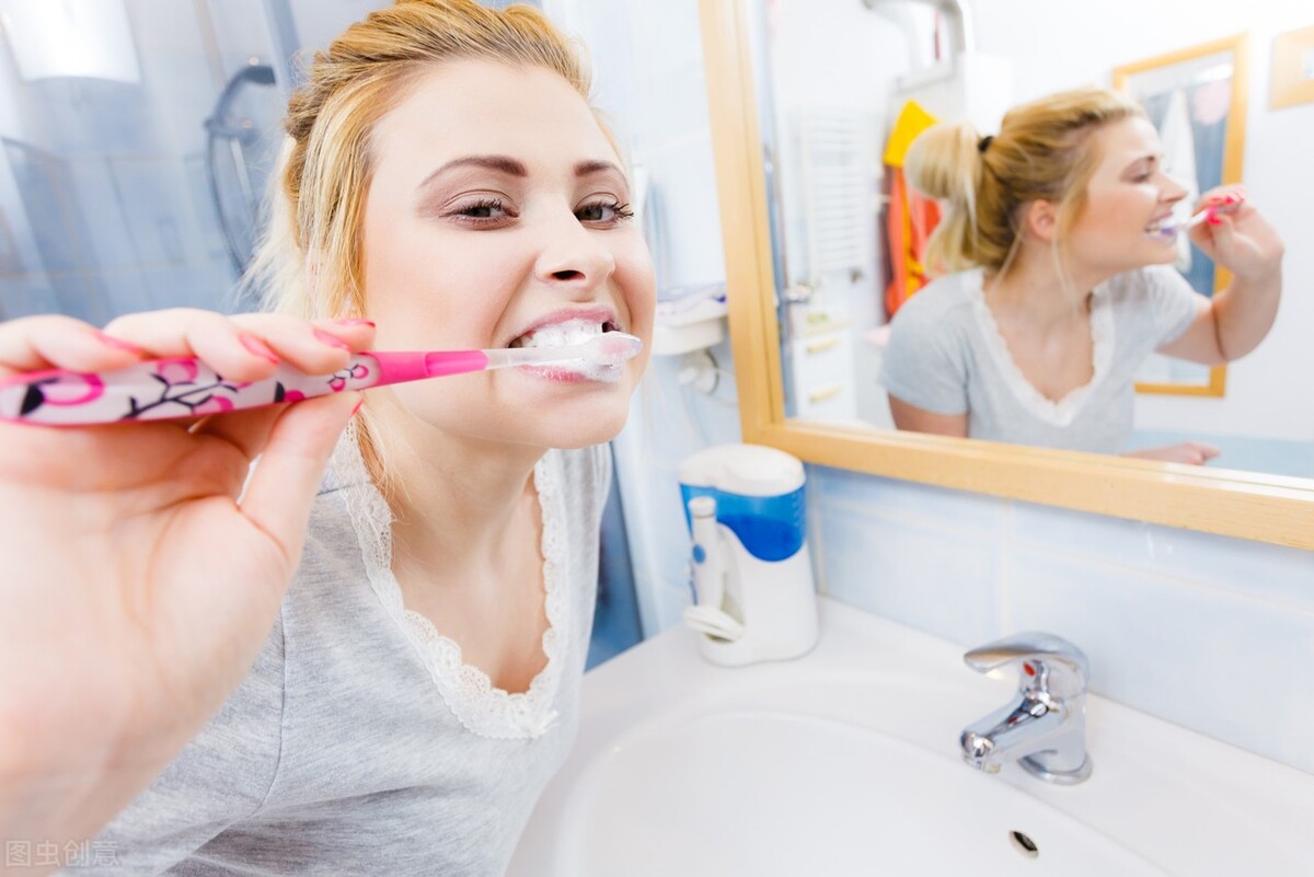 不含氟的牙膏刷牙会中毒吗,不含氟牙膏是不是智商税