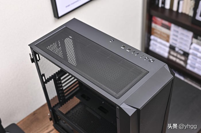 低调实用中塔——ROGZ690HERO+影驰4070Ti+银欣FARAB2装机展示