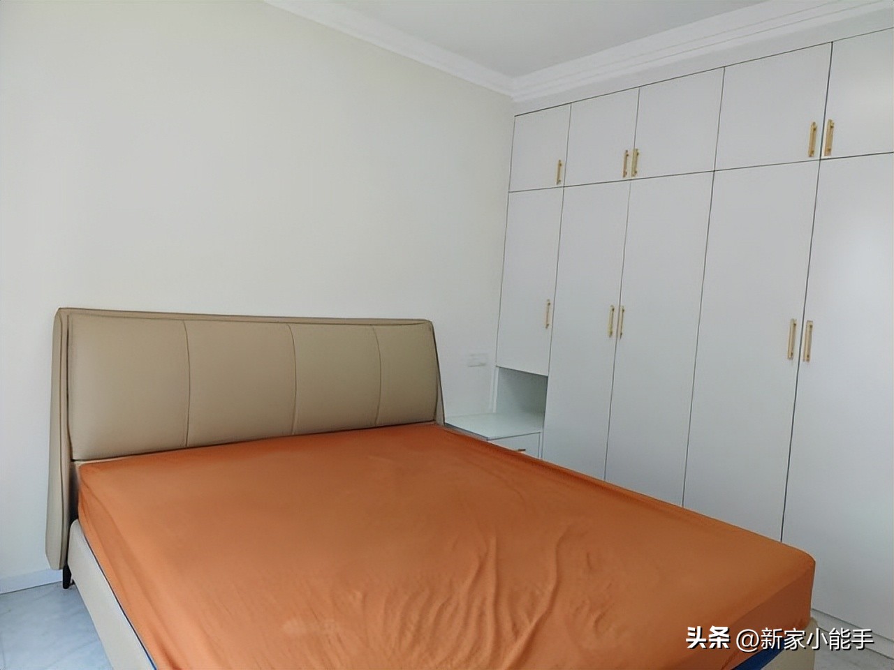 免吊顶客厅装修风格,这才是现代简约装修的极简风格