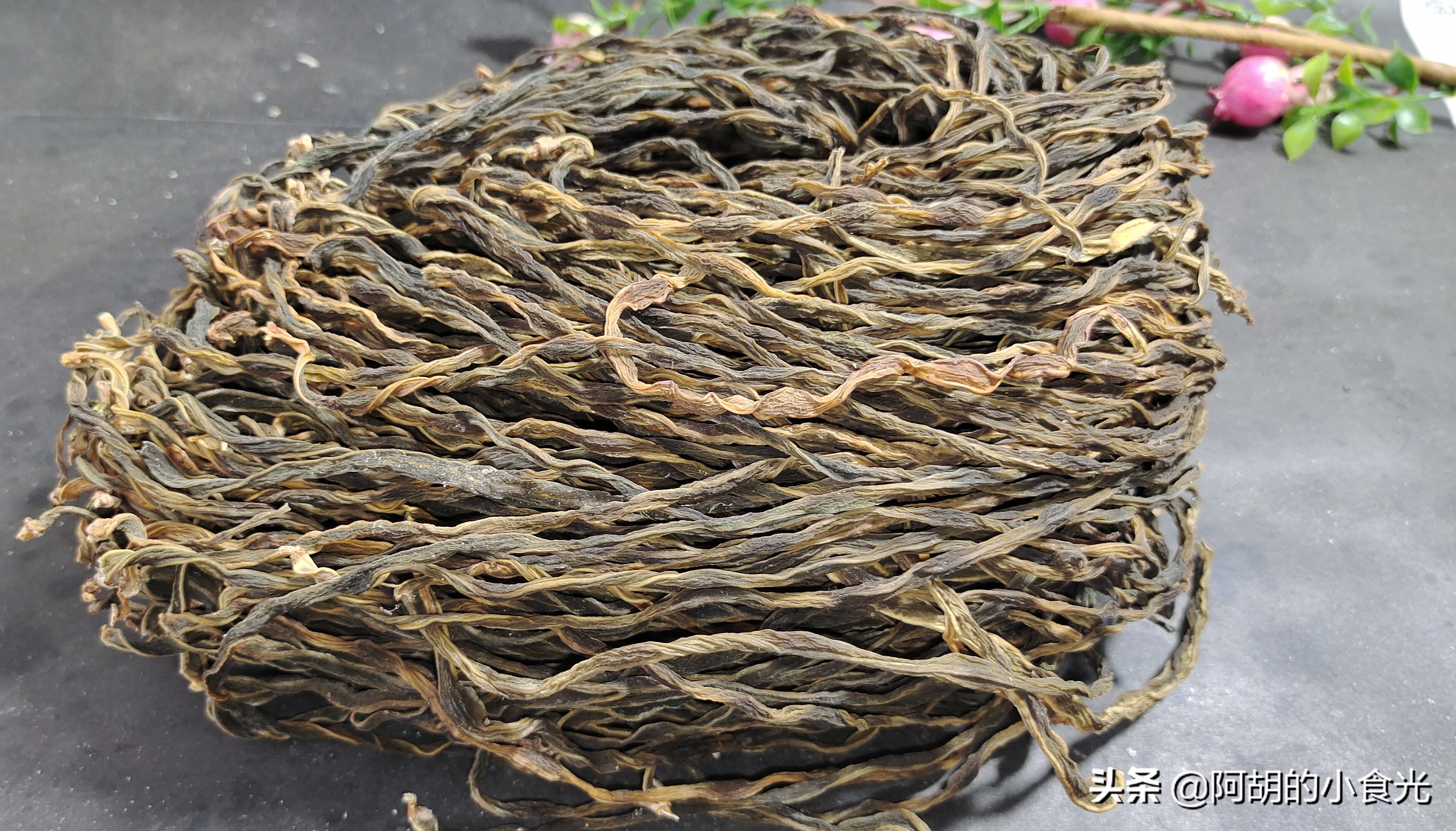 长豆角焯水后晒半干怎么做好吃,长豆角晒干好吃吗