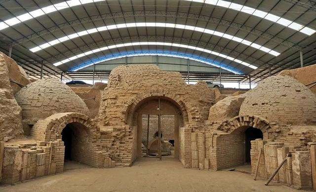 河北挖出古墓规模比慈禧还大,河北发现了一千年古墓